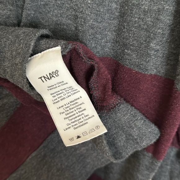 TNA scoop neck off the shoulder top #lounge - Picture 7 of 7